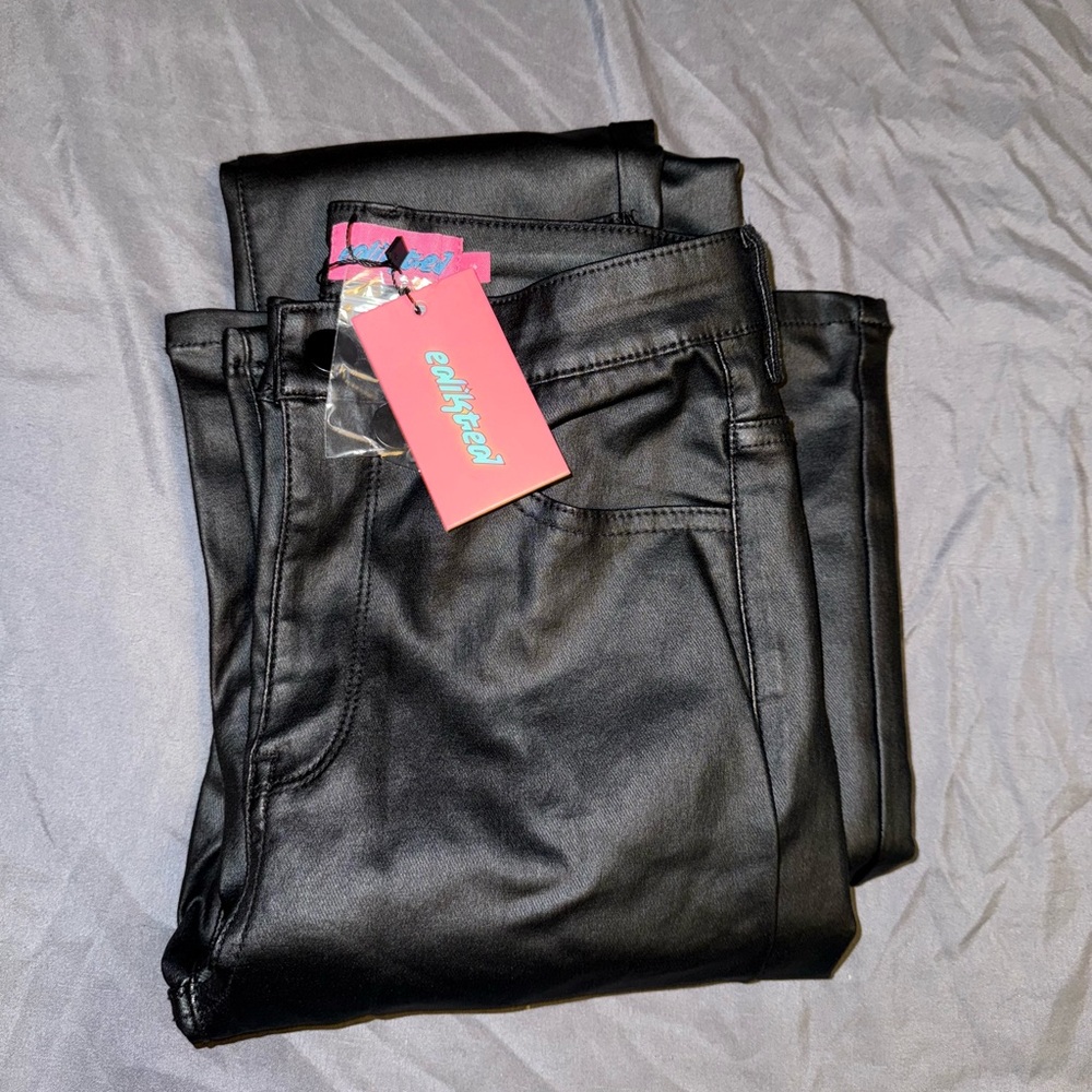 Faux Leather Flare Pants - Picture 5 of 7